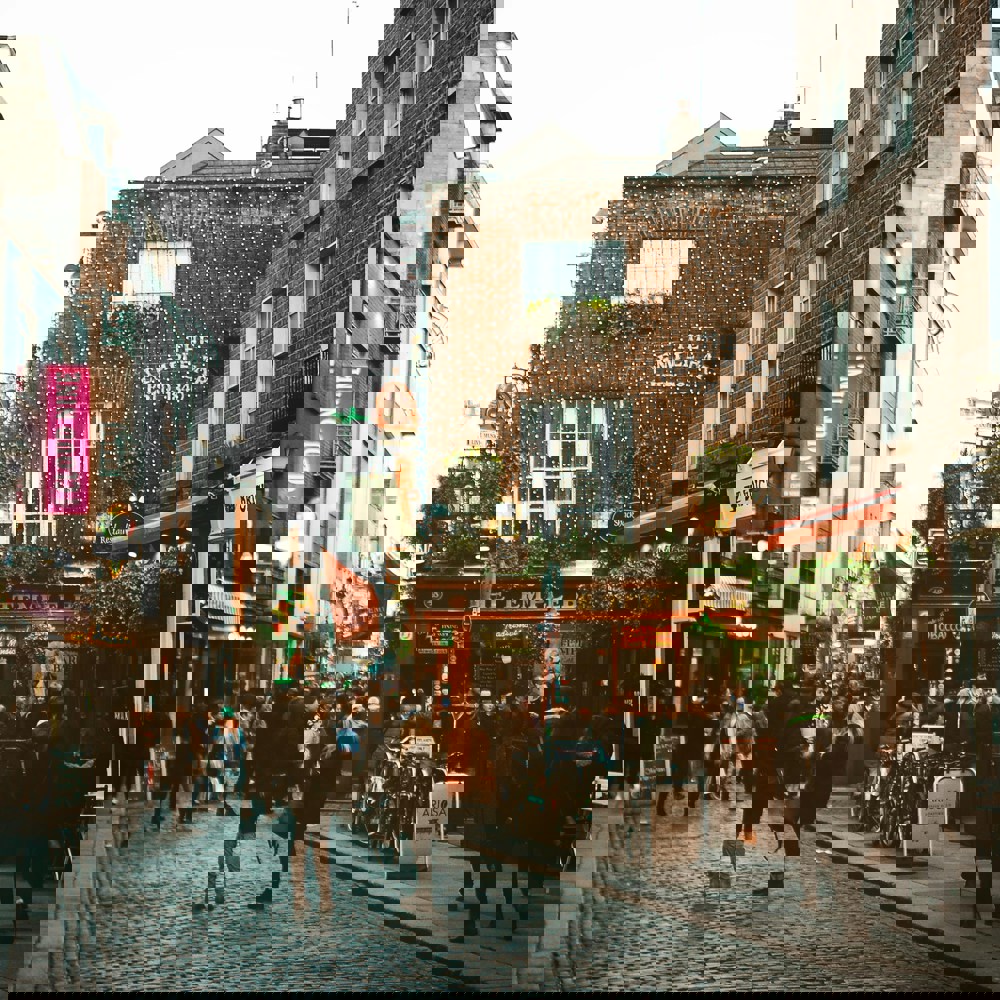 Diogo Palhais Tnzzr8hplhs Unsplash
