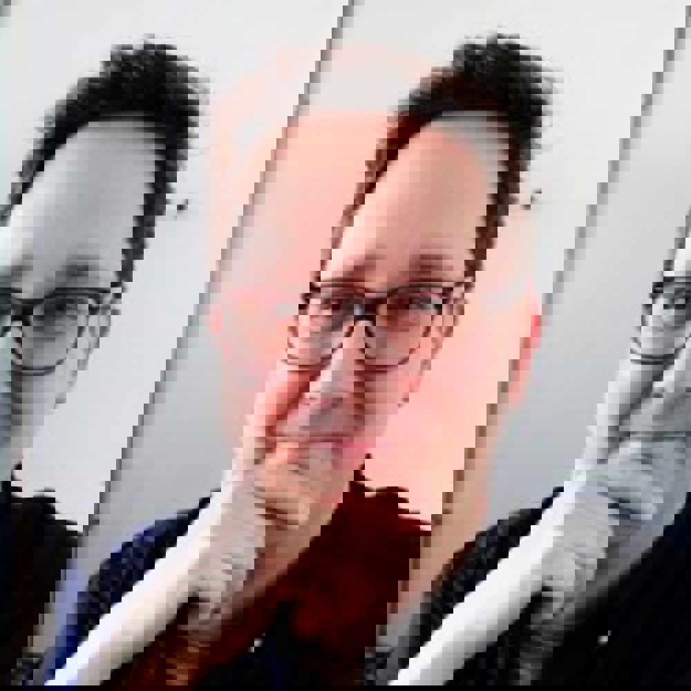 Christopher Benjamin